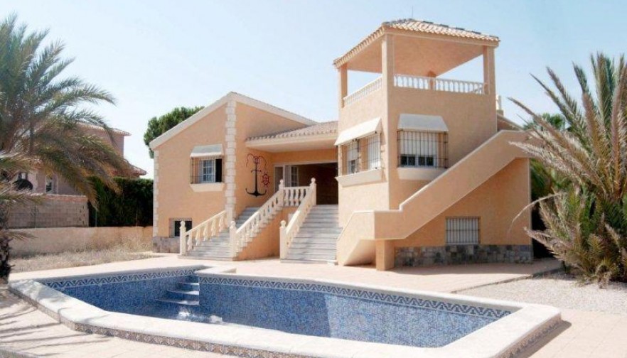 Nueva construcción  - Villa - La Manga - La Manga Del Mar Menor