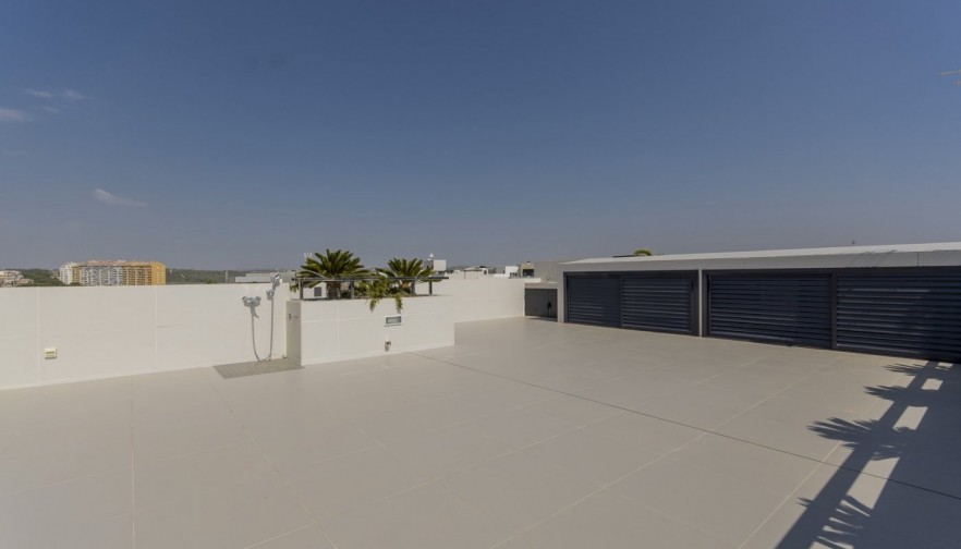 Nueva construcción  - Villa - Orihuela Costa - Campoamor