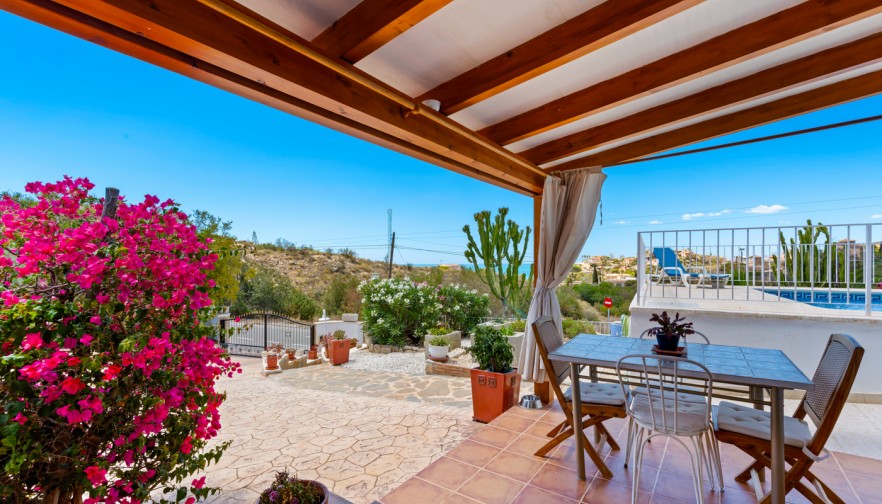 Pre-owned - Villa - Alicante - El Campello