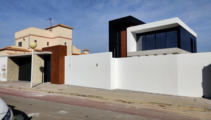 Nueva construcción  - Villa - Orihuela Costa - La Zenia