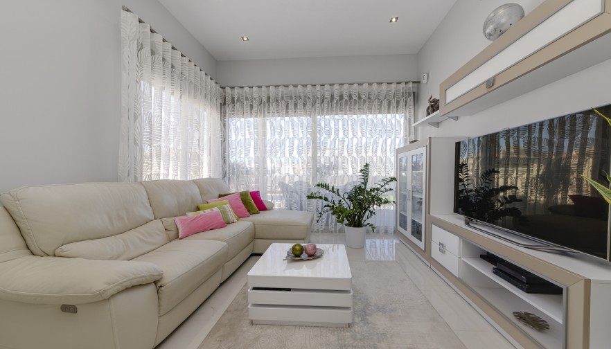 Pre-owned - Villa - Orihuela Costa - Villamartín