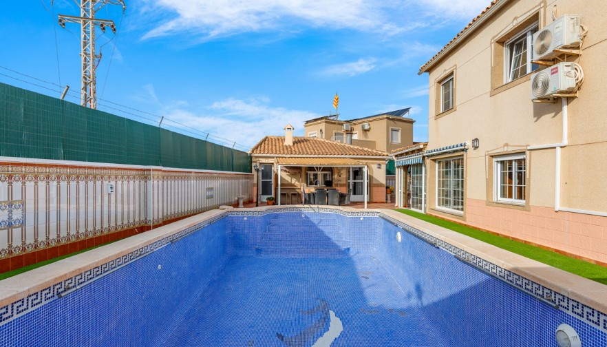 Reventa - Chalet - Torrevieja