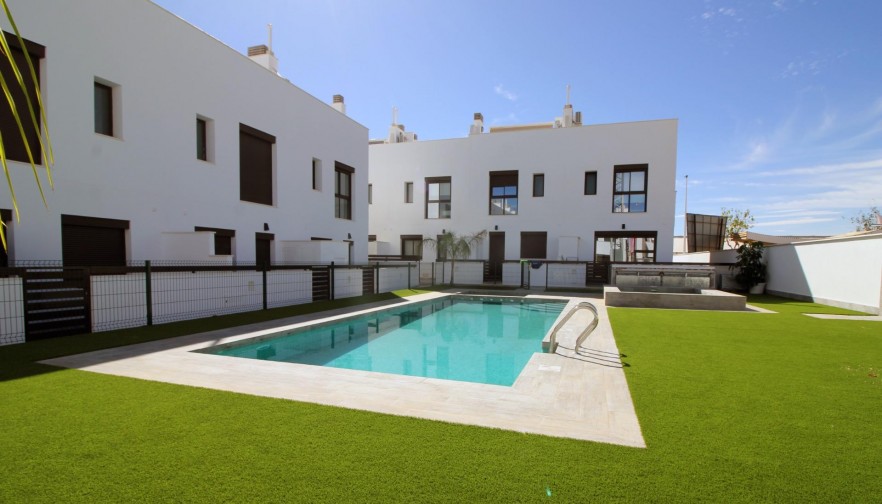 New Build - Town House - Pilar de la Horadada - parque Andromeda