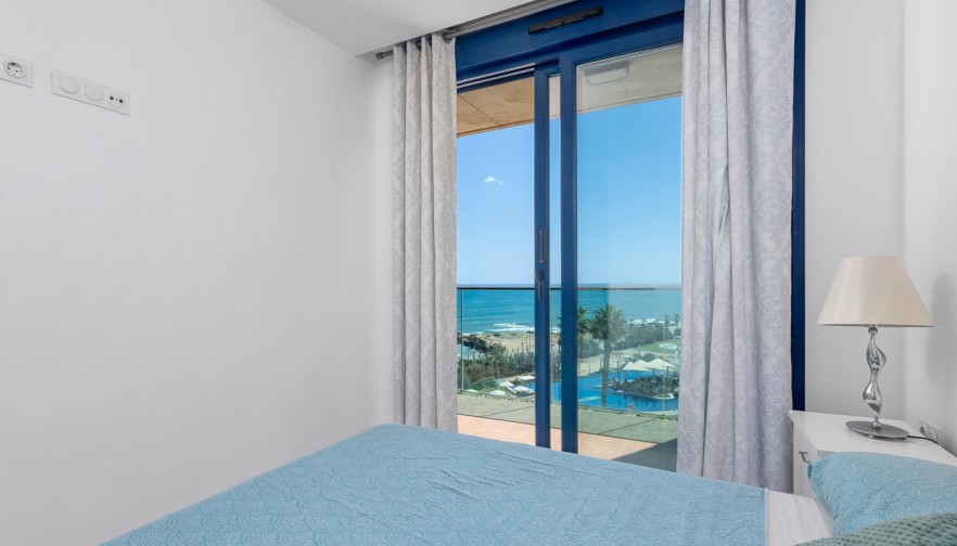 Rynek wtórny - Apartment - Torrevieja - Punta Prima