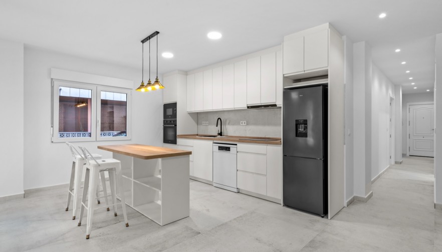 Rynek wtórny - Apartment - Torrevieja - Playa del Acequión