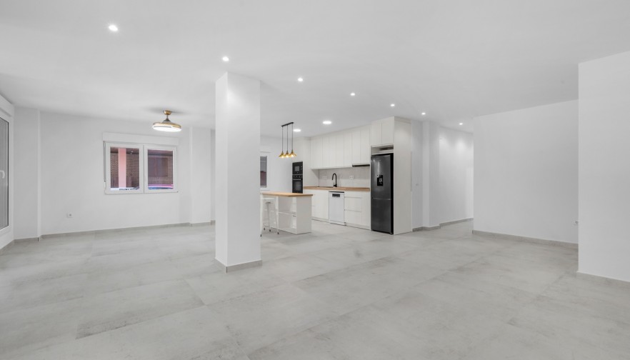 Rynek wtórny - Apartment - Torrevieja - Playa del Acequión