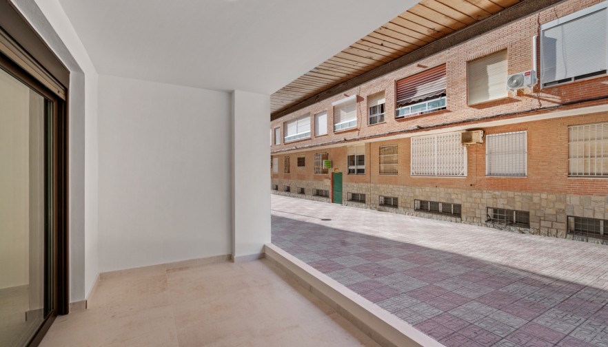 Rynek wtórny - Apartment - Torrevieja - Playa del Acequión