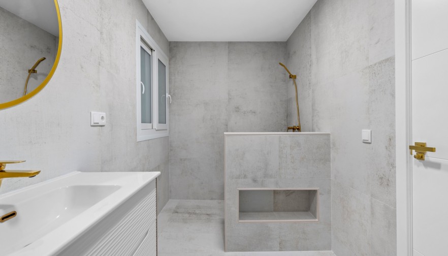 Rynek wtórny - Apartment - Torrevieja - Playa del Acequión