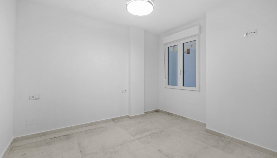 Rynek wtórny - Apartment - Torrevieja - Playa del Acequión