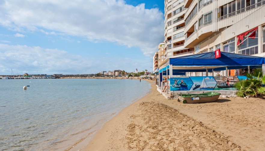 Rynek wtórny - Apartment - Torrevieja - Playa del Acequión