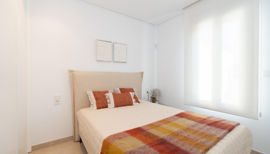 Rynek pierwotny - Dom z podpiwniczeniem - Gran Alacant - Centro comercial ga