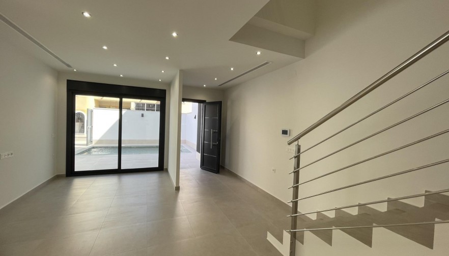 Rynek pierwotny - Willa - Almoradí - Heredades