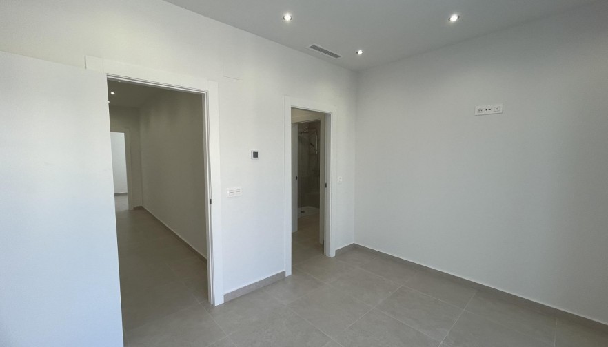 Rynek pierwotny - Willa - Almoradí - Heredades