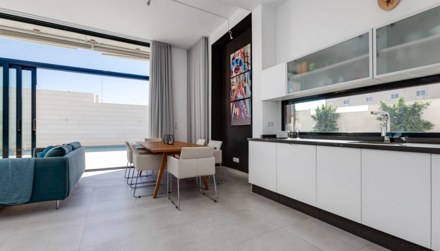 Rynek pierwotny - Willa - Pilar de la Horadada - pueblo