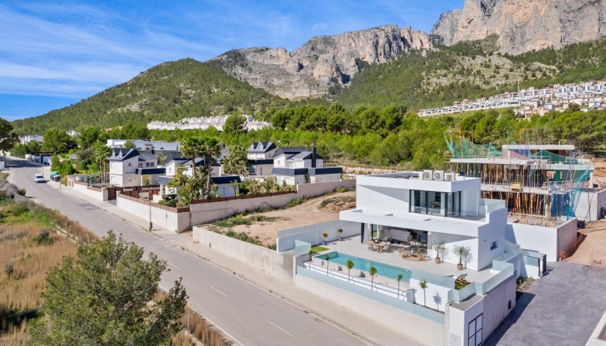 Rynek pierwotny - Willa - Polop - Urbanizaciones