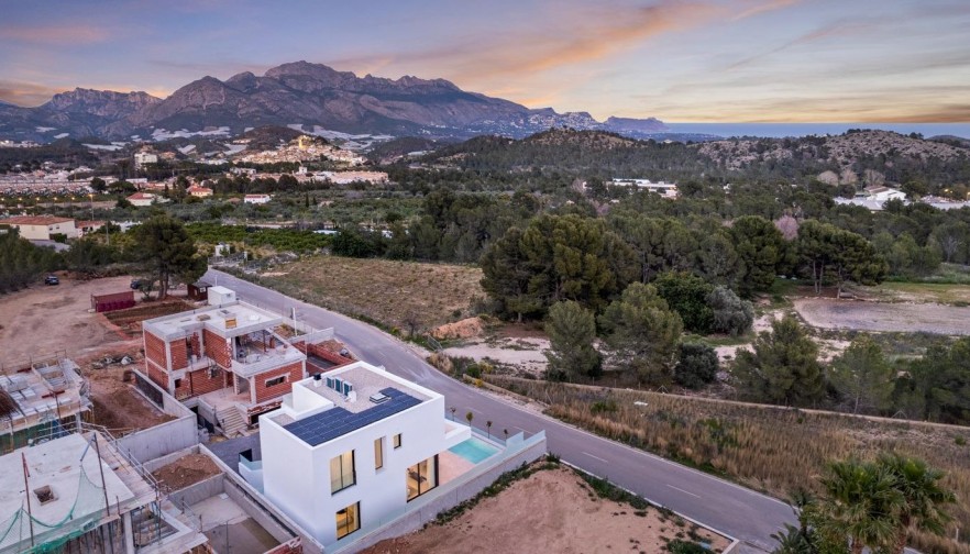 Rynek pierwotny - Willa - Polop - Urbanizaciones