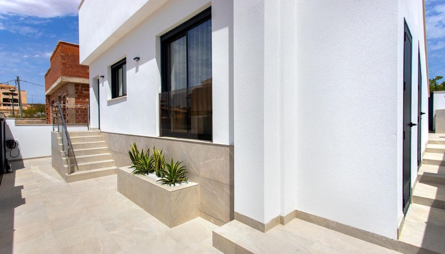 Rynek pierwotny - Willa - Sucina