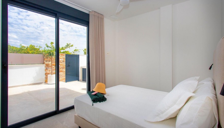 Rynek pierwotny - Willa - Sucina