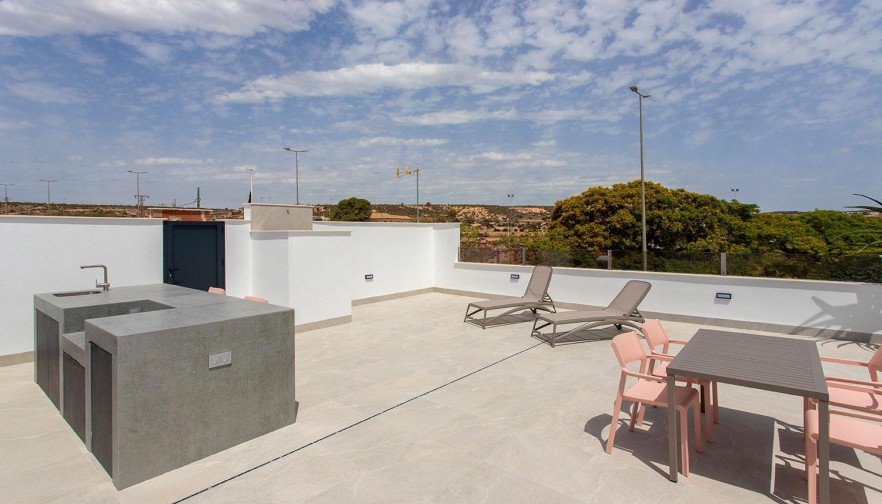 Rynek pierwotny - Willa - Sucina