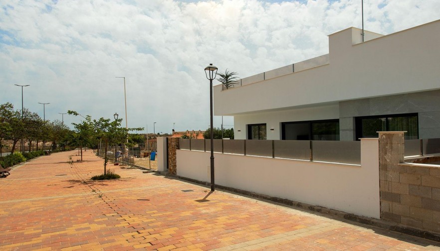 Rynek pierwotny - Willa - Sucina